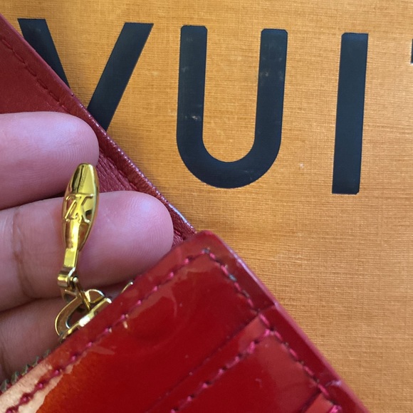 Vintage Louis Vuitton Vernis Long Wallet - Cherry Red - Picture 5 of 5